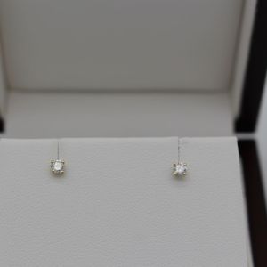 Boucles d'oreilles Diamant 4 griffes Or Jaune